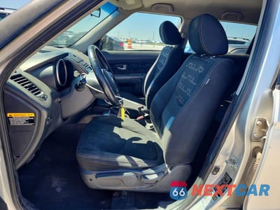 Zdjęcie 7 z 11 samochodu: 2013 KIA SOUL + VIN:KNDJT2A6XD7503798 - miniatura