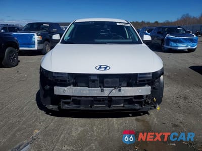 Piąte zdjęcie samochodu w środku: 2024 HYUNDAI IONIQ 5 SEL VIN:KM8KN4DE0RU270015 - miniatura