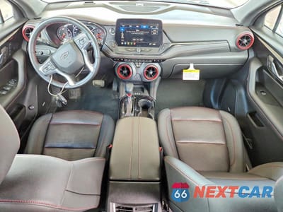 Zdjęcie 8 z 13 samochodu: 2023 CHEVROLET BLAZER RS VIN:3GNKBKRS6PS201723 - miniatura