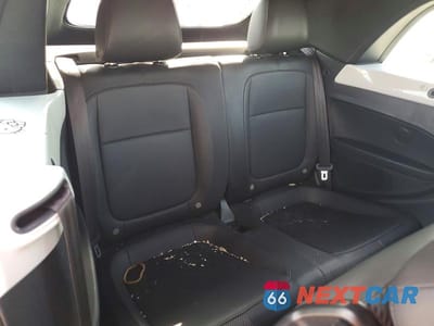 Zdjęcie 10 z 12 samochodu: 2015 VOLKSWAGEN BEETLE 1.8T VIN:3VW517AT5FM816578 - miniatura