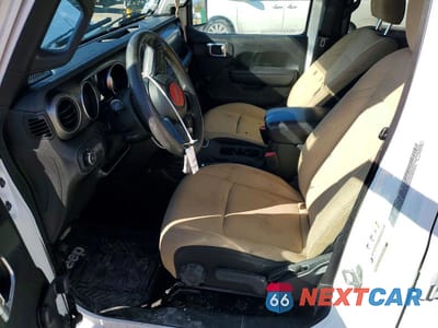 Zdjęcie 7 z 12 samochodu: 2018 JEEP WRANGLER UNLIMITED SPORT VIN:1C4HJXDGXJW150731 - miniatura