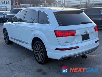 Drugie zdjęcie samochodu z przodu: 2017 AUDI Q7 PREMIUM PLUS VIN:WA1LAAF72HD016784 - miniatura