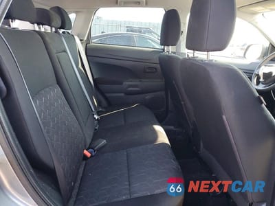 Zdjęcie 11 z 12 samochodu: 2024 MITSUBISHI RVR ES VIN:JA4AJUAU4RU607349 - miniatura