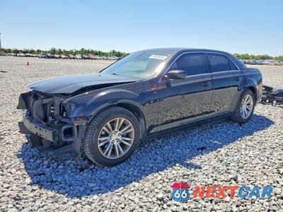 2018 CHRYSLER 300 TOURING 2C3CCAAG4JH341070 - główne zdjęcie licytacji z USA - miniatura