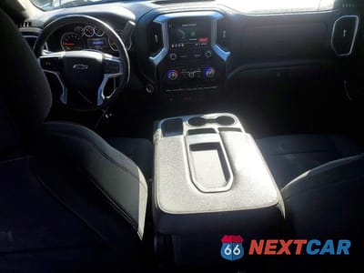 Zdjęcie 8 z 12 samochodu: 2022 CHEVROLET SILVERADO VIN:1GC4YNE70NF206596 - miniatura
