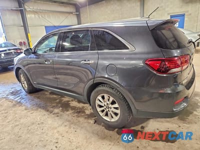 Drugie zdjęcie samochodu z przodu: 2019 KIA SORENTO LX V6 VIN:5XYPGDA50KG489444 - miniatura