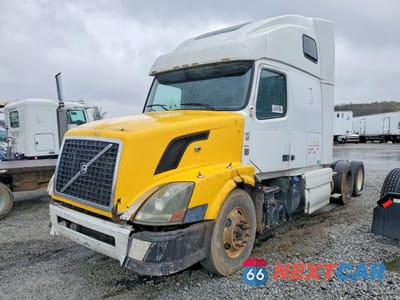 Drugie zdjęcie samochodu z przodu: 2012 VOLVO VN VNL VIN:4V4NC9EJ9CN548190 - miniatura