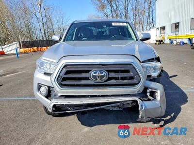 Piąte zdjęcie samochodu w środku: 2020 TOYOTA TACOMA SR5 VIN:5TFAX5GN8LX182931 - miniatura