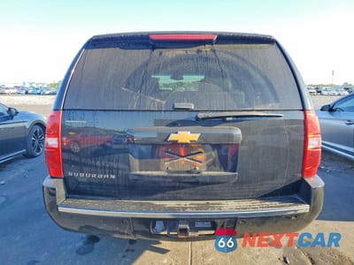 Zdjęcie 6 z 13 samochodu: 2014 CHEVROLET SUBURBAN C1500 LTZ VIN:1GNSCKE01ER206944 - miniatura