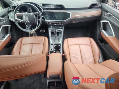 Zdjęcie 8 z 12 samochodu: 2020 AUDI Q3 PREMIUM PLUS VIN:WA1BECF34L1041009 - miniatura