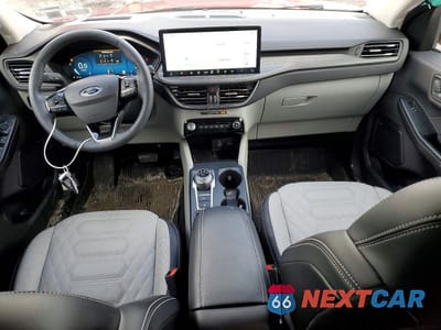 Zdjęcie 8 z 13 samochodu: 2024 FORD ESCAPE PLATINUM VIN:1FMCU9JA2RUA21284 - miniatura