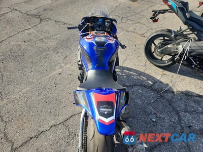 Zdjęcie 6 z 9 samochodu: 2019 YAMAHA YZFR1M VIN:JYARN40E2KA000862 - miniatura
