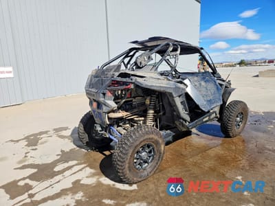 Czwarte zdjęcie samochodu z boku: 2022 POLARIS RZR PRO XP ULTIMATE VIN:3NSMAD922NF356838 - miniatura
