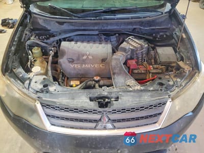 Zdjęcie 12 z 14 samochodu: 2007 MITSUBISHI OUTLANDER LS VIN:JA4MT31XX7U013664 - miniatura