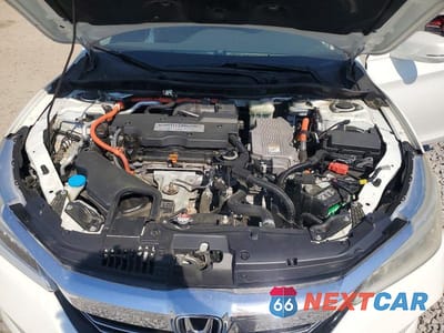 Zdjęcie 11 z 12 samochodu: 2017 HONDA ACCORD TOURING HYBRID VIN:JHMCR6F71HC030563 - miniatura