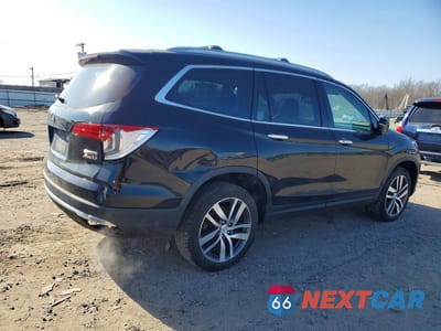 Trzecie zdjęcie samochodu z tyłu: 2017 HONDA PILOT TOURING VIN:5FNYF6H94HB086577 - miniatura
