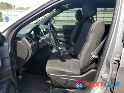 Zdjęcie 7 z 12 samochodu: 2018 JEEP GRAND CHEROKEE LAREDO VIN:1C4RJEAGXJC513110 - miniatura