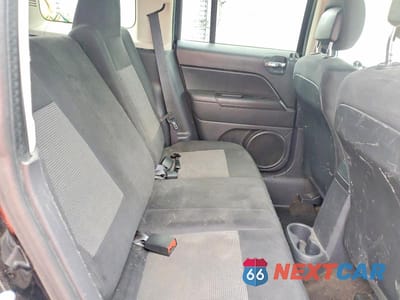 Zdjęcie 11 z 13 samochodu: 2014 JEEP PATRIOT LATITUDE VIN:1C4NJPFB3ED667116 - miniatura