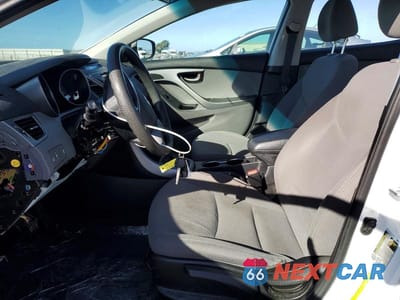 Zdjęcie 7 z 12 samochodu: 2016 HYUNDAI ELANTRA SE VIN:5NPDH4AE0GH685044 - miniatura