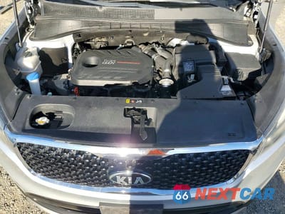 Zdjęcie 11 z 12 samochodu: 2016 KIA SORENTO EX VIN:5XYPHDA11GG030800 - miniatura