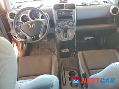 Zdjęcie 8 z 14 samochodu: 2004 HONDA ELEMENT DX VIN:5J6YH18224L008428 - miniatura