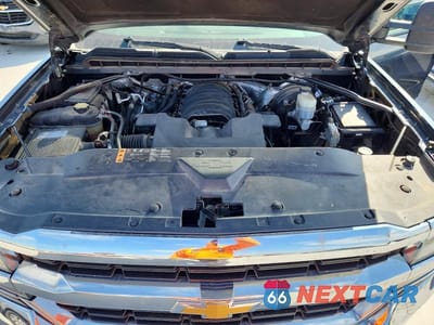 Zdjęcie 11 z 12 samochodu: 2018 CHEVROLET SILVERADO K1500 LT VIN:3GCUKREC3JG165413 - miniatura