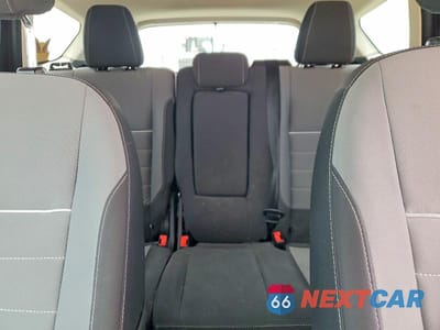 Zdjęcie 10 z 13 samochodu: 2015 FORD ESCAPE SE VIN:1FMCU0GX5FUA40558 - miniatura