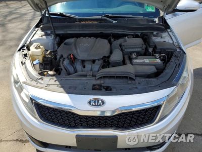 Zdjęcie 11 z 14 samochodu: 2012 KIA OPTIMA EX VIN:5XXGN4A71CG048533 - miniatura