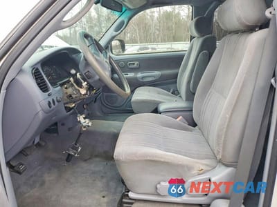 Zdjęcie 7 z 11 samochodu: 2001 TOYOTA TUNDRA SR5 VIN:5TBBT44121S135076 - miniatura