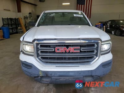 Piąte zdjęcie samochodu w środku: 2018 GMC SIERRA C1500 VIN:1GTN1LEC0JZ901583 - miniatura