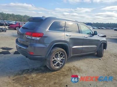 Trzecie zdjęcie samochodu z tyłu: 2020 JEEP GRAND CHEROKEE LIMITED VIN:1C4RJEBG6LC211976 - miniatura