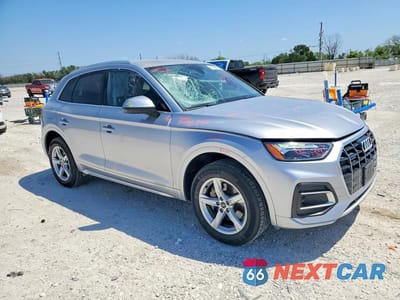Czwarte zdjęcie samochodu z boku: 2021 AUDI Q5 PREMIUM VIN:WA1AAAFY8M2101196 - miniatura