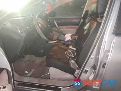 Zdjęcie 7 z 14 samochodu: 2008 NISSAN ROGUE S VIN:JN8AS58T78W021967 - miniatura