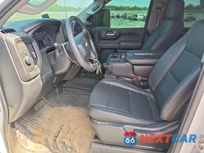 Zdjęcie 7 z 12 samochodu: 2024 CHEVROLET SILVERADO HD UTILITY / SERVICE TRUCK VIN:1GB4WREY3RF335173 - miniatura