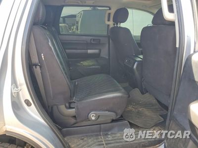 Zdjęcie 11 z 14 samochodu: 2015 TOYOTA SEQUOIA SR5 VIN:5TDZY5G10FS060491 - miniatura