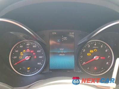 Zdjęcie 9 z 11 samochodu: 2019 MERCEDES-BENZ C 300 4MATIC VIN:55SWF8EB8KU288080 - miniatura