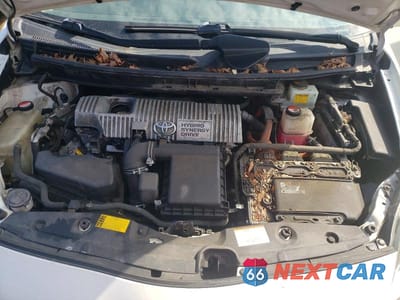 Zdjęcie 11 z 12 samochodu: 2015 TOYOTA PRIUS TWO VIN:JTDKN3DU2F0436396 - miniatura
