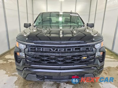 Piąte zdjęcie samochodu w środku: 2025 CHEVROLET SILVERADO C1500 CUSTOM VIN:1GCPABEK4SZ308109 - miniatura