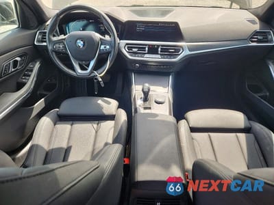 Zdjęcie 8 z 12 samochodu: 2021 BMW 330E VIN:3MW5P7J0XM8B95073 - miniatura