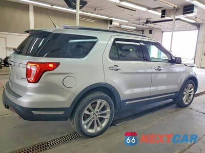 Trzecie zdjęcie samochodu z tyłu: 2018 FORD EXPLORER LIMITED VIN:1FM5K8F83JGA69507 - miniatura