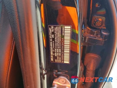 Zdjęcie 12 z 12 samochodu: 2021 MERCEDES-BENZ GLB 250 VIN:W1N4M4GB1MW084264 - miniatura