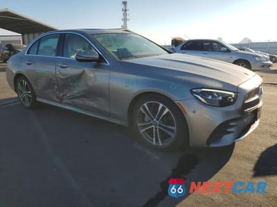 Czwarte zdjęcie samochodu z boku: 2021 MERCEDES-BENZ E 350 VIN:W1KZF8DB7MA907821 - miniatura