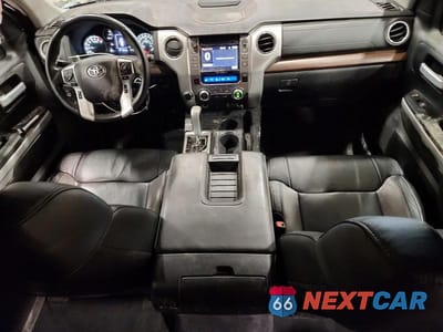 Zdjęcie 8 z 12 samochodu: 2019 TOYOTA TUNDRA LIMITED VIN:5TFBY5F12KX858126 - miniatura