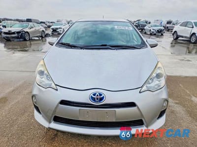 Piąte zdjęcie samochodu w środku: 2014 TOYOTA PRIUS C ONE VIN:JTDKDTB37E1064558 - miniatura