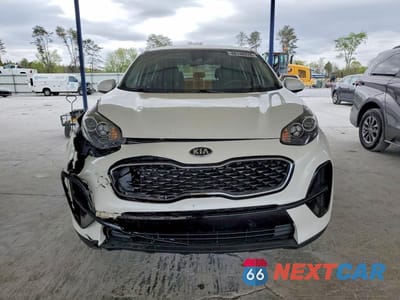 Piąte zdjęcie samochodu w środku: 2022 KIA SPORTAGE LX VIN:KNDPM3AC0N7983189 - miniatura