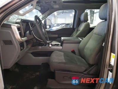 Zdjęcie 7 z 12 samochodu: 2024 FORD F350 SUPER DUTY VIN:1FT8W3BN8REE06393 - miniatura