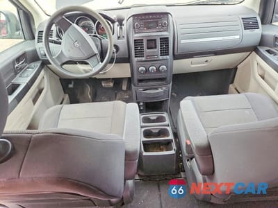 Zdjęcie 8 z 13 samochodu: 2008 DODGE GRAND CARAVAN SE VIN:1D8HN44H28B185407 - miniatura