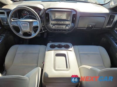 Zdjęcie 8 z 12 samochodu: 2018 GMC SIERRA K1500 VIN:1GTV2LECXJZ229593 - miniatura