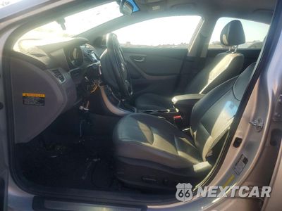 Zdjęcie 7 z 12 samochodu: 2015 HYUNDAI ELANTRA LIMITED VIN:5NPDH4AE5FH601380 - miniatura