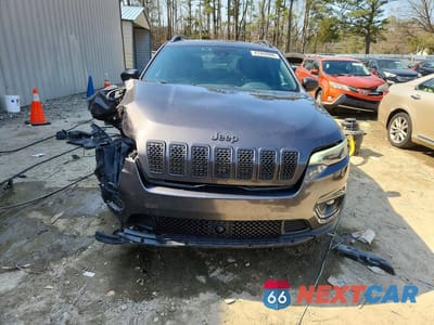 Piąte zdjęcie samochodu w środku: 2021 JEEP CHEROKEE LATITUDE LUX VIN:1C4PJMMX6MD149814 - miniatura